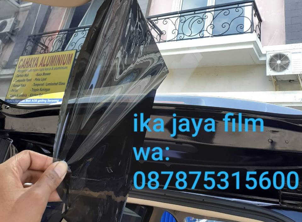  Fungsi  Utama Kaca  Film Bintaro Untuk Mobil Kesayangan